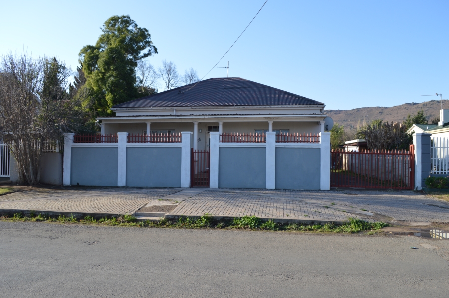 4 Bedroom Property for Sale in Top Town Eastern Cape